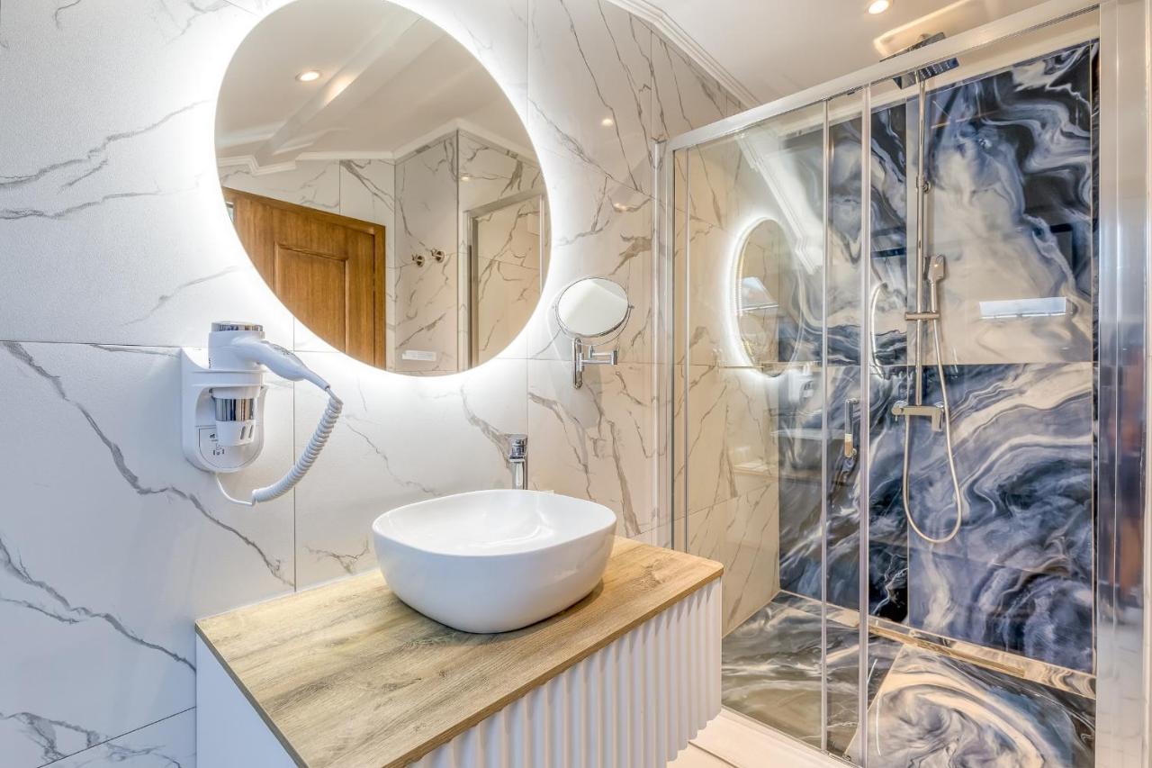 San Valentino Palace Aparthotel Umag Kültér fotó