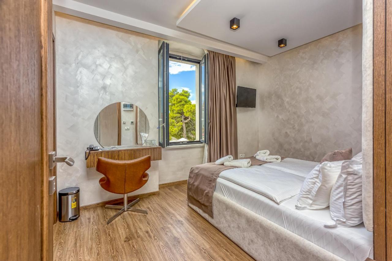 San Valentino Palace Aparthotel Umag Kültér fotó