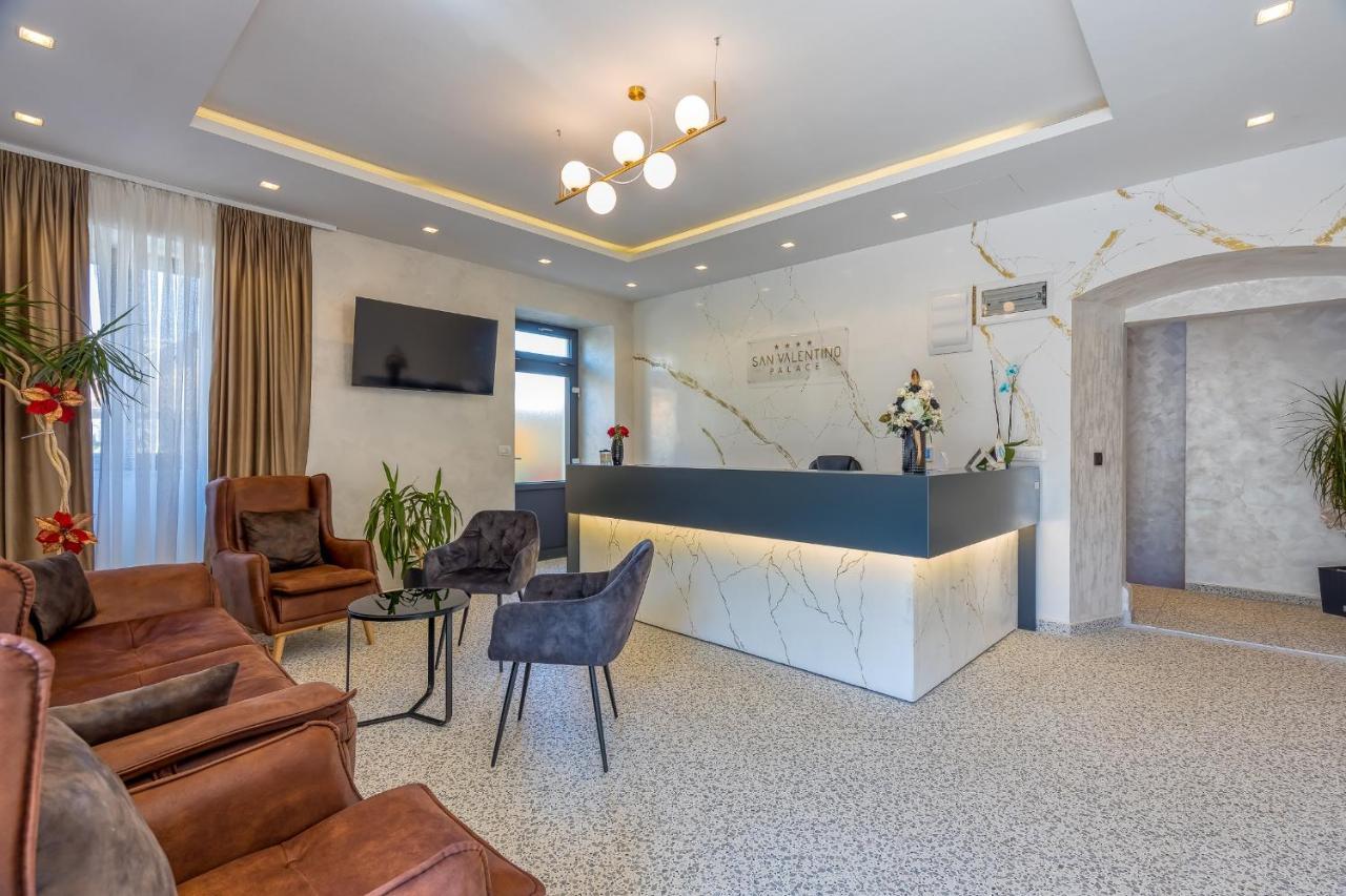San Valentino Palace Aparthotel Umag Kültér fotó